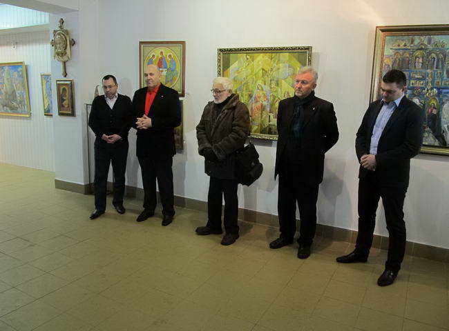 Представники Асамблеї побували на традиційній "Різдвяній виставці"